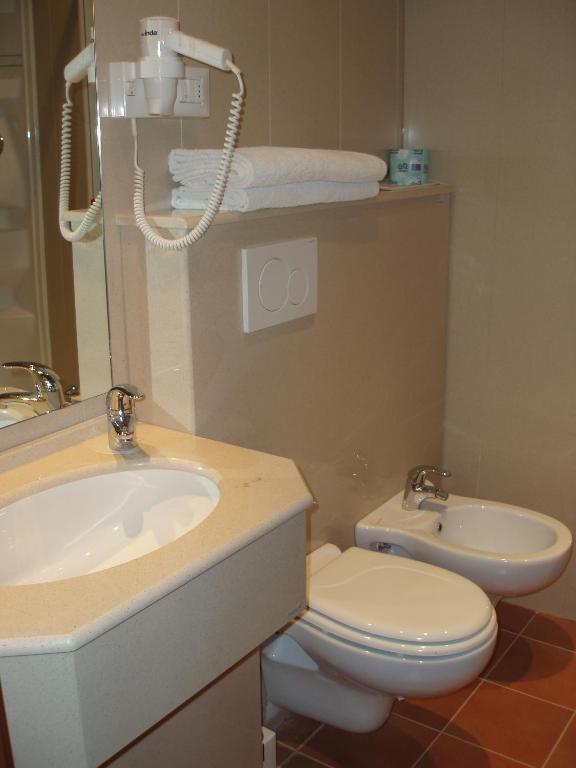 Albergo Il Cacciatore Spello Oda fotoğraf