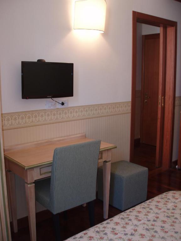 Albergo Il Cacciatore Spello Oda fotoğraf